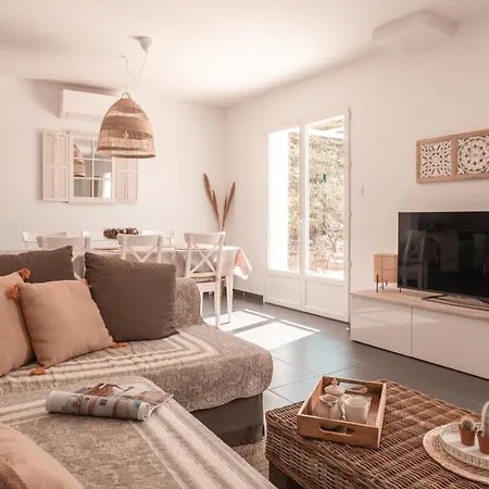 Petit Paradis Garrigue Holiday home *