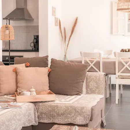 Petit Paradis Garrigue Holiday home Moulezan
