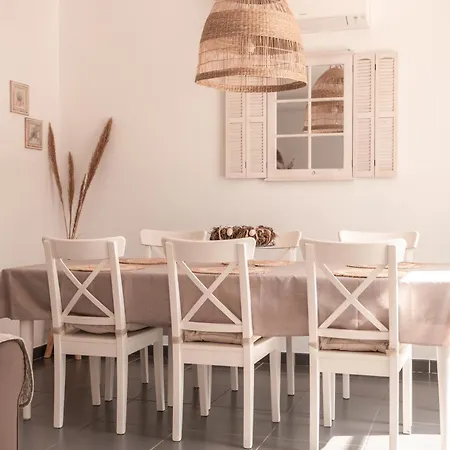 Petit Paradis Garrigue Holiday home Moulezan